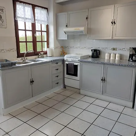 Nyaraló Les Gages *