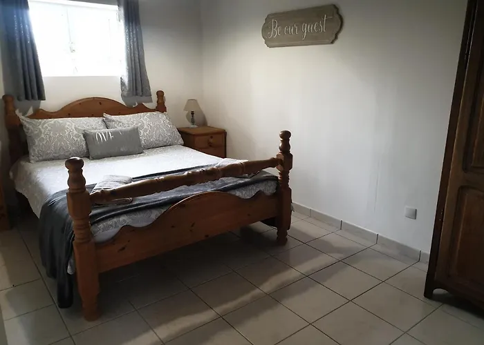 Les Gages Holiday home